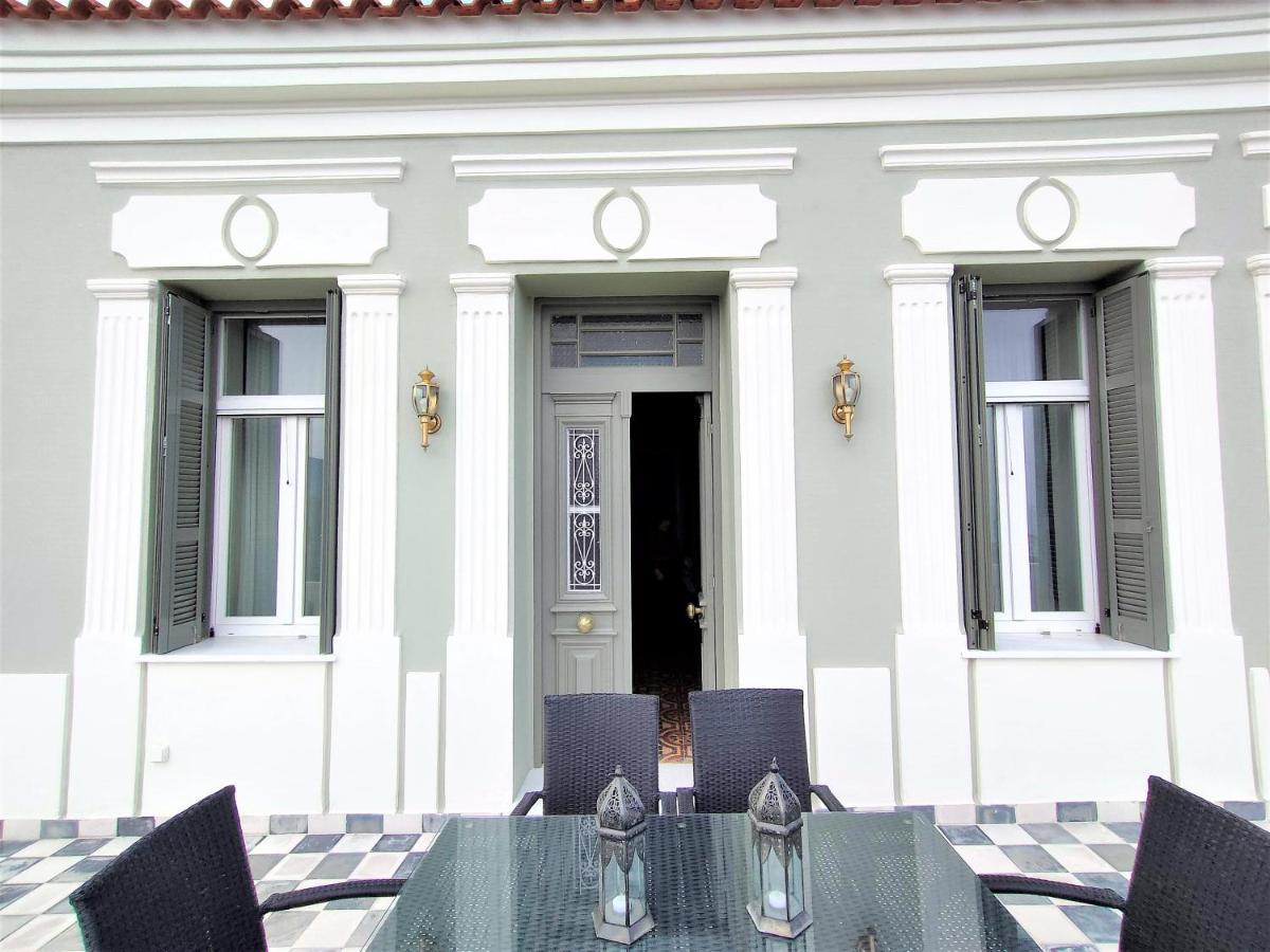 Spiti Sea View Neoclassical House In Steniaí Exterior foto